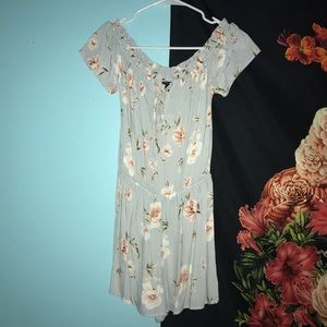 Pacsun off the shoulder floral romper